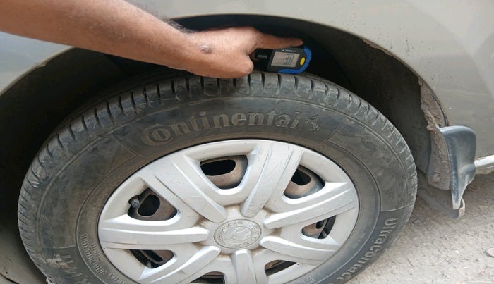 2012 Skoda Rapid ACTIVE 1.6 TDI CR MT, Diesel, Manual, 88,049 km, tyre