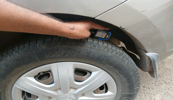 2012 Skoda Rapid ACTIVE 1.6 TDI CR MT, Diesel, Manual, 88,049 km, tyre