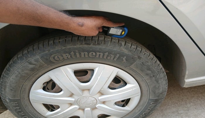 2012 Skoda Rapid ACTIVE 1.6 TDI CR MT, Diesel, Manual, 88,049 km, tyre