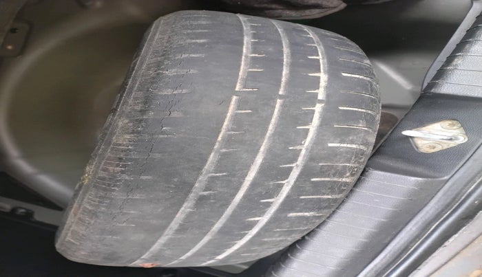 2015 Hyundai Elite i20 SPORTZ 1.2, Petrol, Manual, 44,606 km, tyre