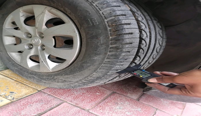 2015 Hyundai Elite i20 SPORTZ 1.2, Petrol, Manual, 44,606 km, tyre