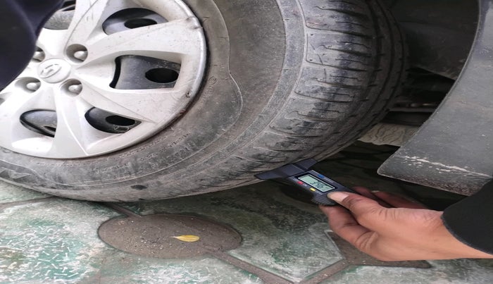 2015 Hyundai Elite i20 SPORTZ 1.2, Petrol, Manual, 44,606 km, tyre