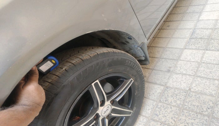 2013 Nissan Sunny XL CVT, Petrol, Automatic, 1,14,052 km, tyre