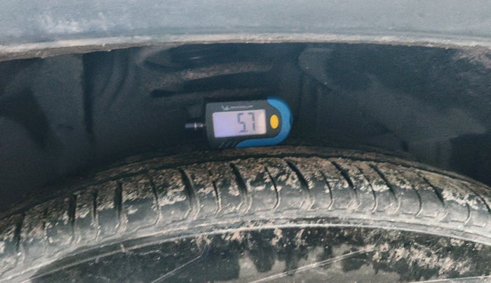 2016 Maruti Vitara Brezza ZDI PLUS DUAL TONE, Diesel, Manual, 1,21,533 km, tyre