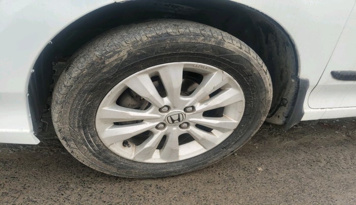 2013 Honda City 1.5L I-VTEC V MT, Petrol, Manual, 95,457 km, tyre