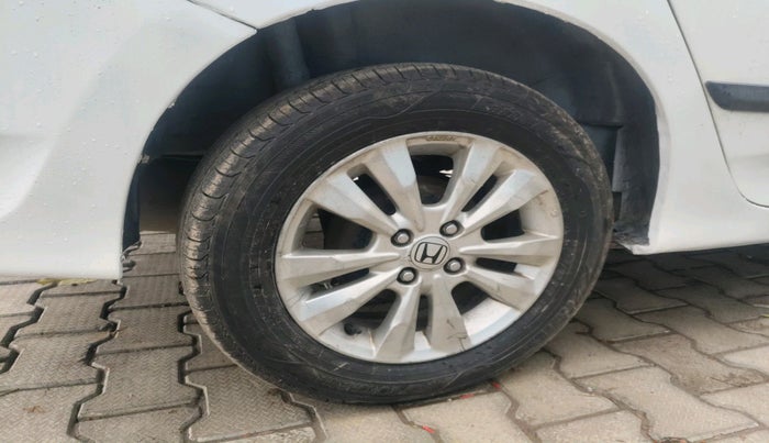 2013 Honda City 1.5L I-VTEC V MT, Petrol, Manual, 95,457 km, tyre