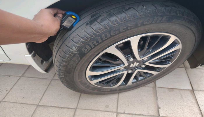 2022 Maruti Ertiga ZXI (O) CNG, Petrol, Manual, 26,003 km, tyre