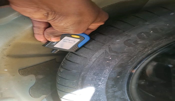 2022 Volkswagen TAIGUN COMFORTLINE 1.0 TSI MT, Petrol, Manual, 12,042 km, tyre