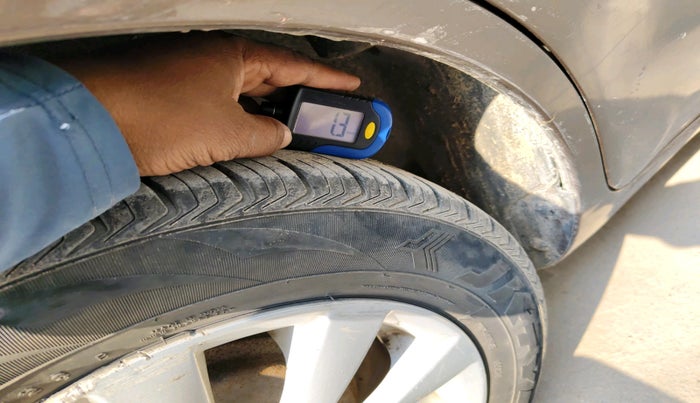 2012 Maruti Ertiga ZDI, Diesel, Manual, 1,58,455 km, tyre