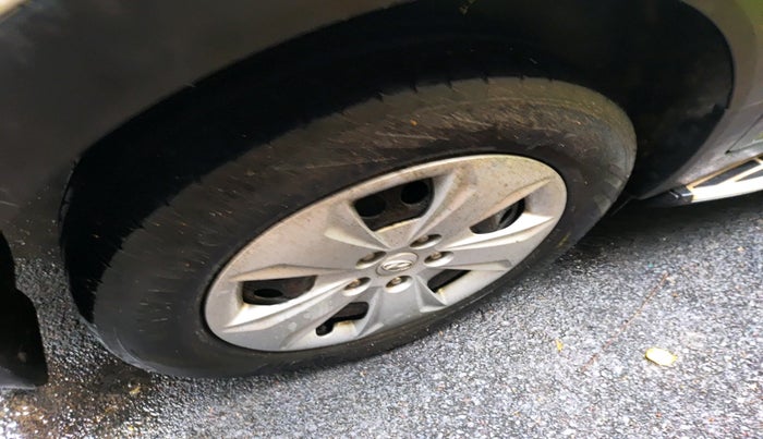 2017 Hyundai Creta E PLUS 1.4 DIESEL, Diesel, Manual, 1,04,422 km, tyre