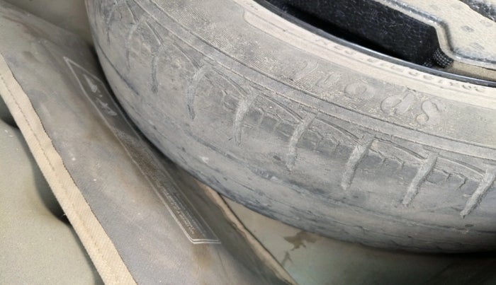 2017 Maruti S Cross ZETA 1.3, Diesel, Manual, 1,15,927 km, tyre