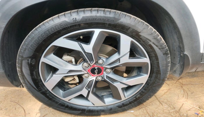 2022 KIA SELTOS HTE 1.5 DIESEL, Diesel, Manual, 75,801 km, tyre