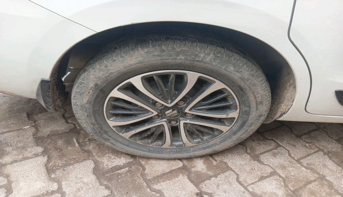 2023 Maruti Ertiga   VXI (O) CNG, Petrol, Manual, 71,365 km, tyre