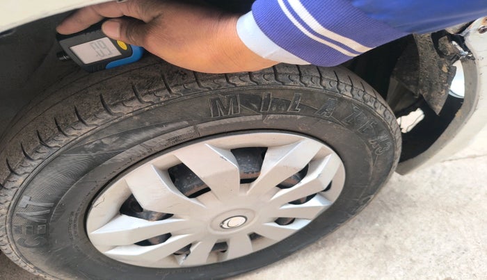 2018 Maruti Alto 800 LXI, Petrol, Manual, 73,600 km, tyre