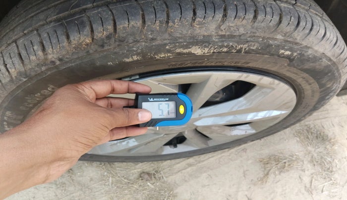 2025 Maruti FRONX SIGMA CNG 1.2 MT, Petrol, Manual, 6,596 km, tyre