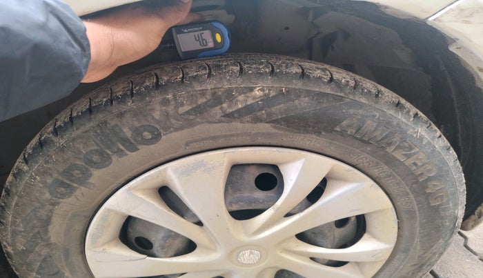 2013 Maruti Swift VXI, CNG, Manual, 97,000 km, tyre