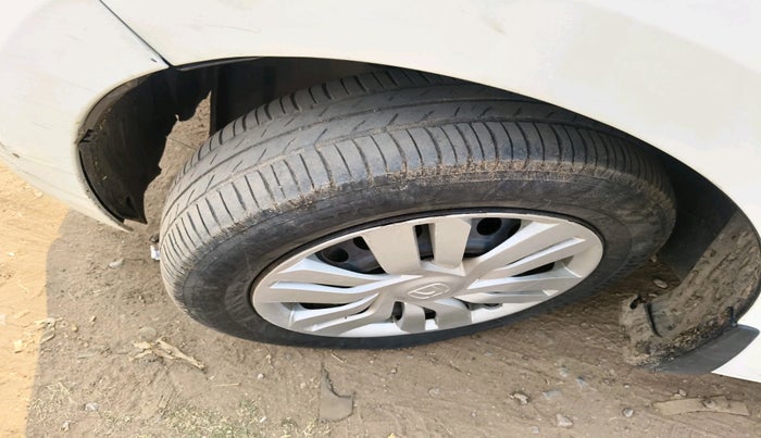 2017 Honda Jazz 1.2L I-VTEC S, Petrol, Manual, 67,880 km, tyre