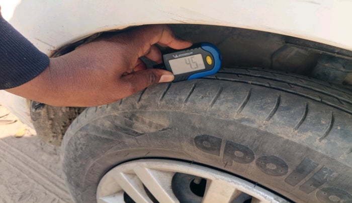 2013 Maruti Ritz VDI, Diesel, Manual, 8,40,745 km, tyre