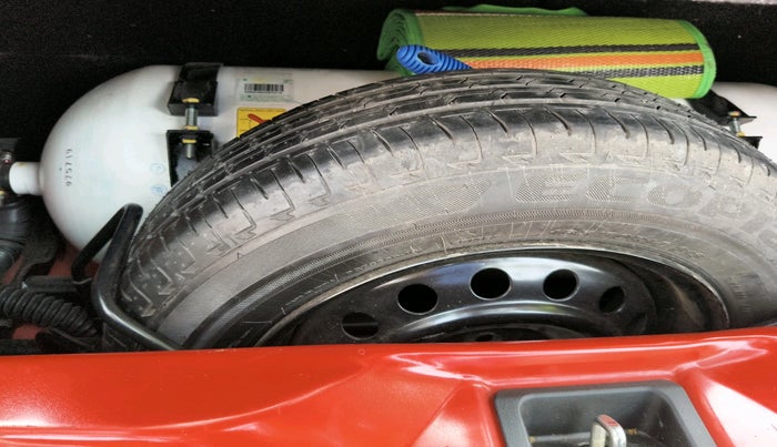 2024 Maruti Celerio VXI CNG, CNG, Manual, 27,000 km, tyre