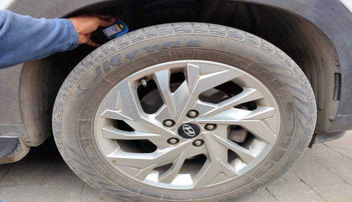 2021 Hyundai Creta SX EXECUTIVE 1.5 PETROL, Petrol, Manual, 33,658 km, tyre