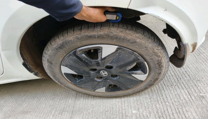 2023 Tata TIAGO EV XZ PLUS TECH LUX LONG RANGE FAST CHARGER, Electric, Automatic, 1,05,086 km, tyre