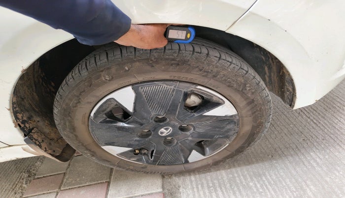 2023 Tata TIAGO EV XZ PLUS TECH LUX LONG RANGE FAST CHARGER, Electric, Automatic, 1,05,086 km, tyre