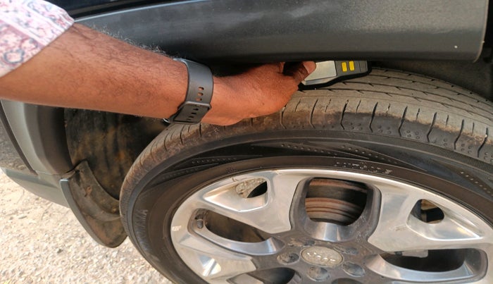 2019 Jeep Compass LIMITED PLUS DIESEL, Diesel, Manual, 1,31,488 km, tyre