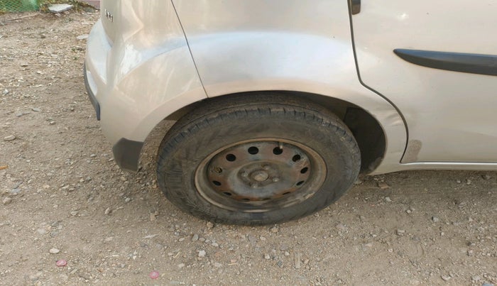 2014 Maruti Ritz VXI, Petrol, Manual, 1,47,744 km, tyre