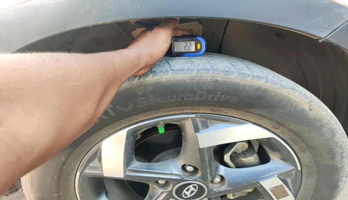 2022 Hyundai VENUE SX 1.0 (O) TURBO IMT, Petrol, Manual, 56,579 km, tyre