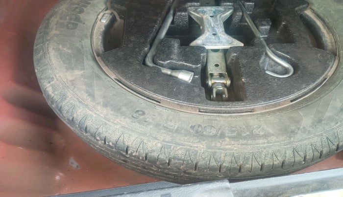 2021 Maruti Vitara Brezza ZXI PLUS DUAL TONE, Petrol, Manual, 76,253 km, tyre