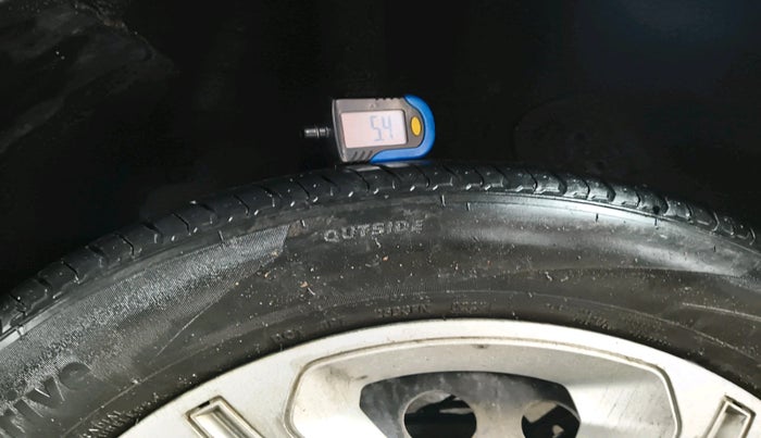 2020 Tata NEXON XM PETROL, Petrol, Manual, 1,35,101 km, tyre