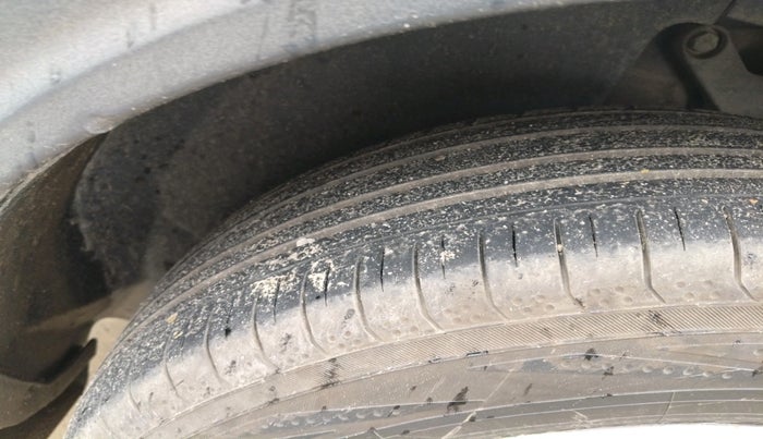 2021 Tata Safari XZA PLUS, Diesel, Automatic, 1,44,144 km, tyre