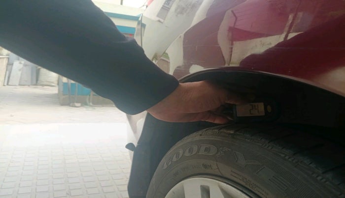 2015 Honda City 1.5L I-VTEC SV, Petrol, Manual, 67,851 km, tyre