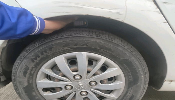 2016 Hyundai i10 SPORTZ 1.1, Petrol, Manual, 96,313 km, tyre