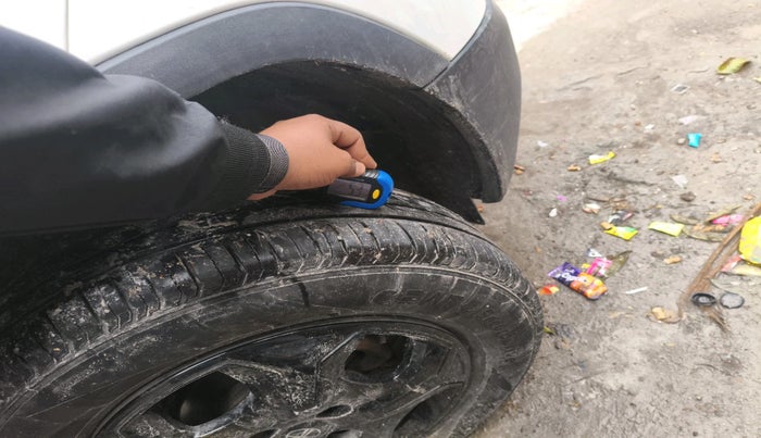 2023 Tata PUNCH ACCOMPLISHED MT, Petrol, Manual, 25,711 km, tyre