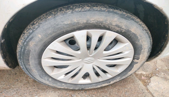 2012 Maruti Ertiga VDI, Diesel, Manual, 1,03,134 km, tyre