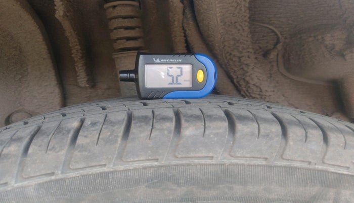 2020 Renault Duster RXZ 1.3 TURBO PETROL MT, Petrol, Manual, 29,751 km, tyre