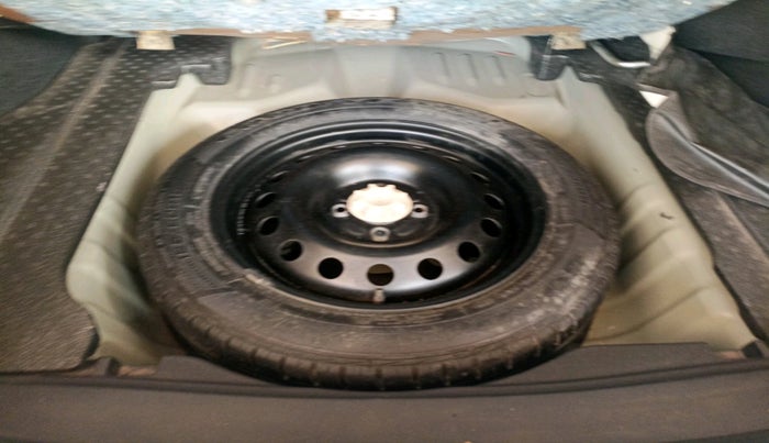 2018 Toyota YARIS G MT, Petrol, Manual, 33,518 km, tyre