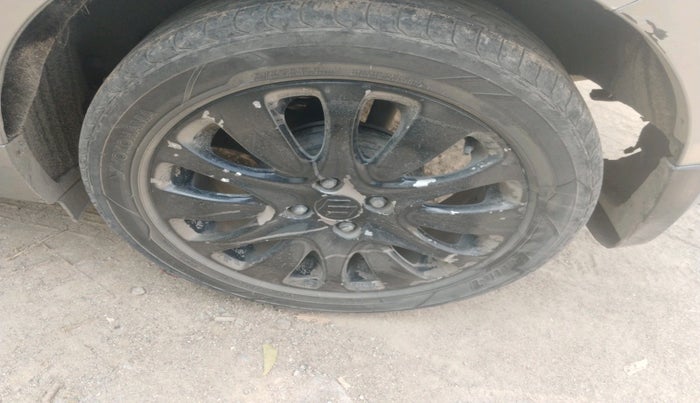 2017 Maruti Baleno ZETA DIESEL 1.3, Diesel, Manual, 1,01,627 km, tyre