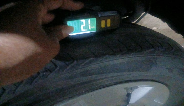 2019 Maruti New Wagon-R LXI CNG 1.0, Petrol, Manual, 1,77,632 km, tyre