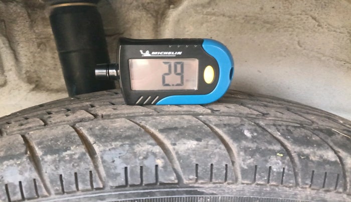 2019 Maruti New Wagon-R LXI 1.0, Petrol, Manual, 17,873 km, tyre