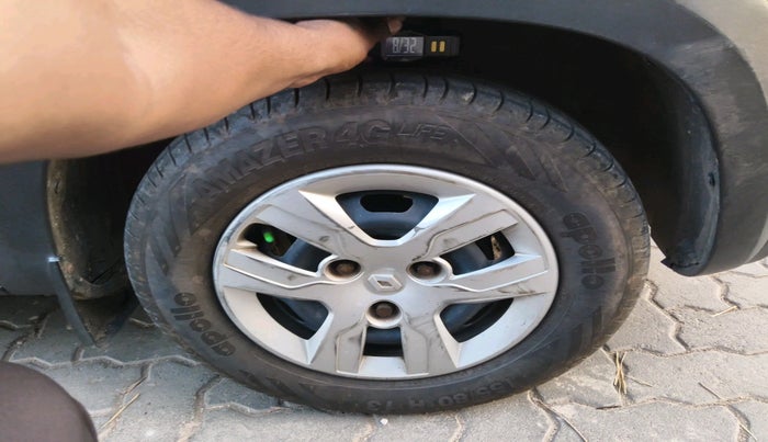 2016 Renault Kwid RXT 0.8, Petrol, Manual, 1,16,875 km, tyre