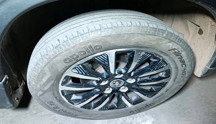 2021 Toyota URBAN CRUISER PREMIUM GRADE MT, Petrol, Manual, 49,810 km, tyre