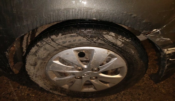 2012 Hyundai i10 MAGNA 1.1, Petrol, Manual, 90,645 km, tyre