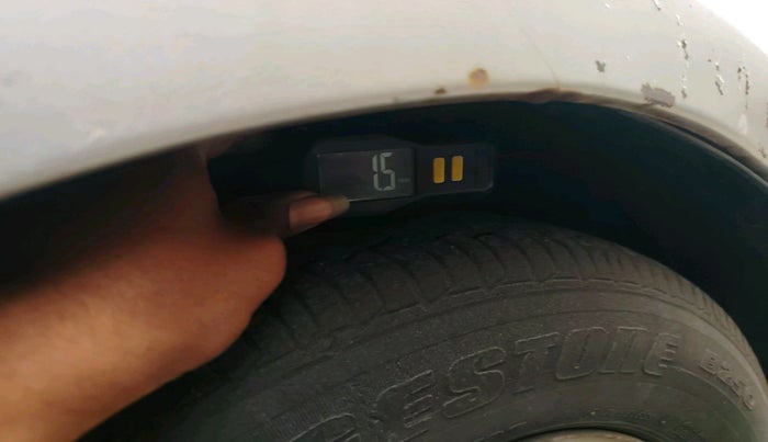 2012 Hyundai i10 ERA 1.1, Petrol, Manual, 32,640 km, tyre