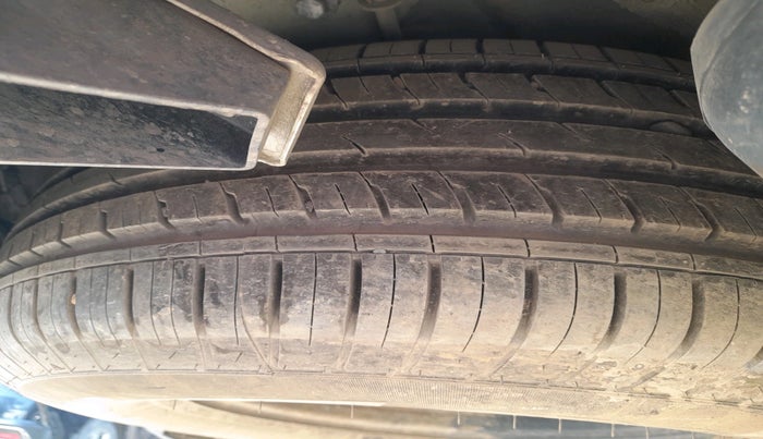 2022 Tata Harrier XTA 2.0L KRYOTEC PLUS, Diesel, Automatic, 84,274 km, tyre