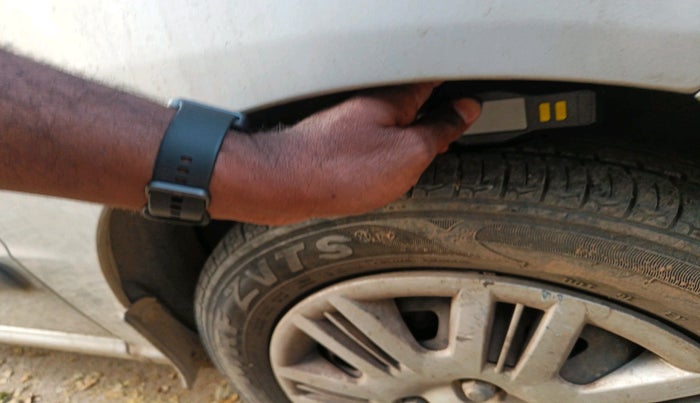 2011 Hyundai Santro Xing GLS, Petrol, Manual, 74,751 km, tyre