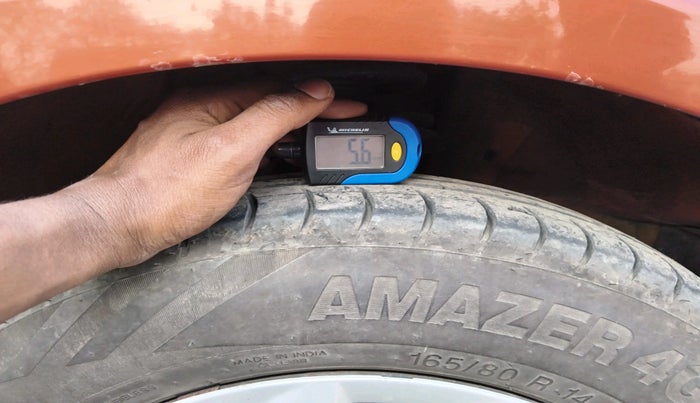 2011 Maruti Swift VXI, Petrol, Manual, 57,519 km, tyre