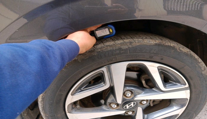 2021 Hyundai AURA SX 1.2, Petrol, Manual, 49,282 km, tyre