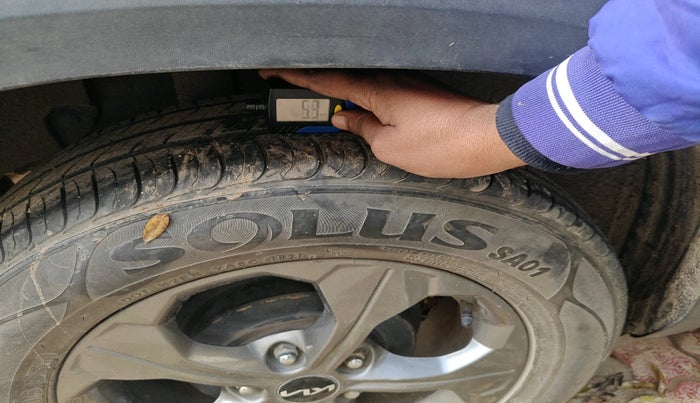 2021 KIA SELTOS HTK PLUS 1.5, Petrol, Manual, 70,264 km, tyre